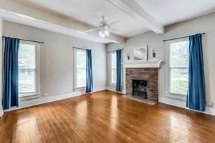 423 S Main St, Lockhart, TX 78644 - Photo 4