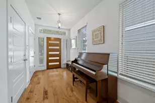2313 Capulet St, Austin, TX 78741 - Photo 4