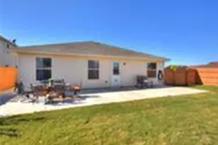 202 Tolcarne Dr, Hutto, TX 78634 - Photo 14