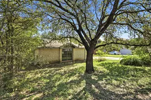 11107 Stormy Ridge Rd, Austin, TX 78739 - Photo 32