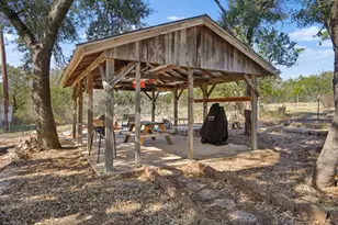 4401 Hilliard Rd, San Marcos, TX 78666 - Photo 30