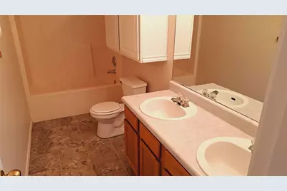 804 Moon Glow Drive, Leander, TX 78641 - Photo 14