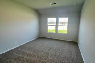 316 Abbey Ln, Lockhart, TX 78644 - Photo 8