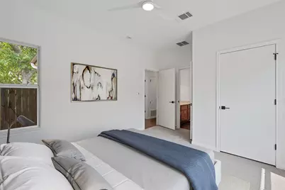 7300 Blessing Avenue, Austin, TX 78752 - Photo 10
