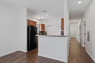 7300 Blessing Ave, Austin, TX 78752 - Photo 6