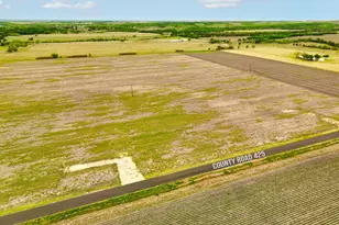 2944 Co Rd 425, Thorndale, TX 76577 - Photo 1