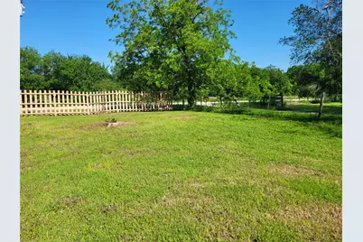 171 N Main Street N, Paige, TX 78659 - Photo 6