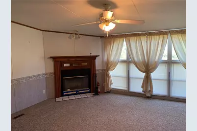 171 N Main Street N, Paige, TX 78659 - Photo 8