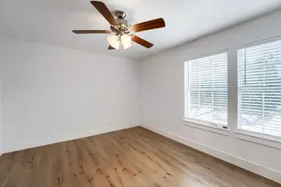6708 Panda Royle Dr, Del Valle, TX 78617 - Photo 20