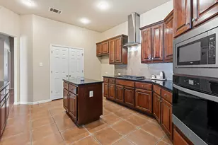 16305 Almaden Dr, Austin, TX 78717 - Photo 12