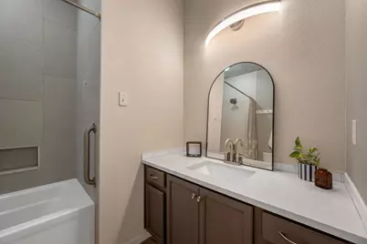12401 Los Indios Trail #32, Austin, TX 78729 - Photo 18