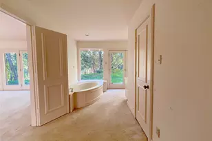 1700 Lakeshore Dr, Austin, TX 78746 - Photo 22