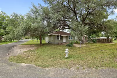 3007 Michoacan Drive, Del Valle, TX 78617 - Photo 2