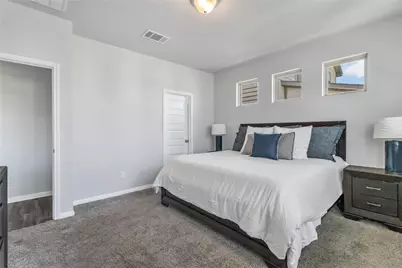 112 Old Stagecoach Road, Jarrell, TX 76537 - Photo 6