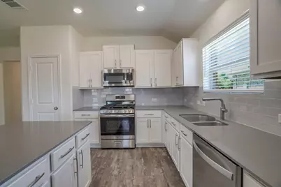 3200 Windy Vane Drive, Pflugerville, TX 78660 - Photo 6