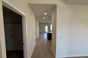 276 Gus Loop, Georgetown, TX 78626 - Photo 2