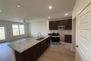276 Gus Loop, Georgetown, TX 78626 - Photo 4