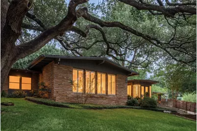 3304 Cherry Tree Circle, Austin, TX 78731 - Photo 2