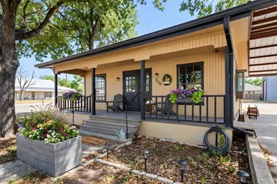 308 S Dalton Street, Bartlett, TX 76511 - Photo 1