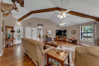 106 N Greenwood Drive, Buchanan Dam, TX 78609 - Photo 4