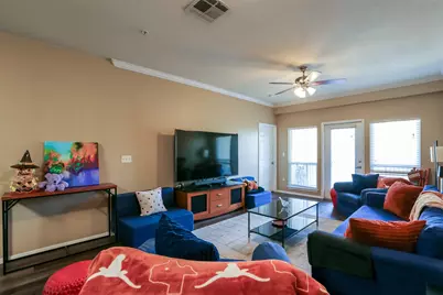 910 W 25th Street #408, Austin, TX 78705 - Photo 8
