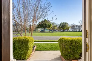 122 Summers Green, Georgetown, TX 78633 - Photo 6