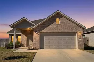 18104 Emu Ln, Manor, TX 78653 - Photo 1