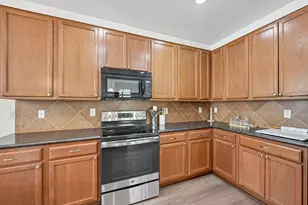 344 Matthews Ln, Kyle, TX 78640 - Photo 10