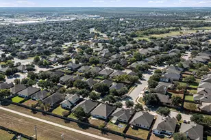 13424 Breezy Meadow Ln, Manor, TX 78653 - Photo 2