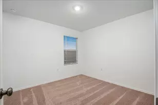 2809 Schwartz Ln, Pflugerville, TX 78660 - Photo 10