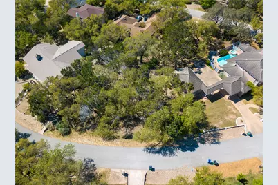 113 Spellbrook Lane, Lakeway, TX 78734 - Photo 6