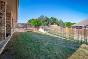 22108 Cross Timbers Bnd, Lago Vista, TX 78645 - Photo 32