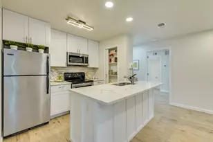 8888 Tallwood Dr, Austin, TX 78759 - Photo 16