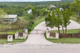 250 Kothmann Rd, Dripping Springs, TX 78620 - Photo 28