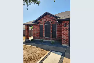 504 Texas Avenue, Round Rock, TX 78664 - Photo 2