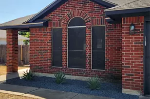 504 Texas Ave, Round Rock, TX 78664 - Photo 2