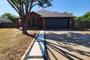 504 Texas Ave, Round Rock, TX 78664 - Photo 1