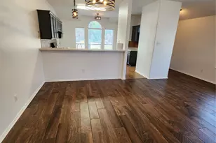 504 Texas Ave, Round Rock, TX 78664 - Photo 8