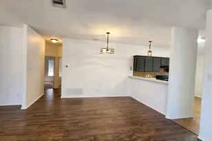 504 Texas Ave, Round Rock, TX 78664 - Photo 6