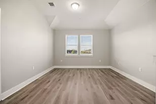1501 Roseburg Dr, Austin, TX 78754 - Photo 22