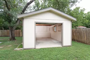 910 Garden View Dr, Georgetown, TX 78628 - Photo 22