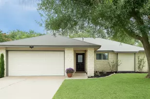 910 Garden View Dr, Georgetown, TX 78628 - Photo 1
