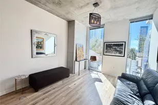 360 Nueces St, Austin, TX 78701 - Photo 4