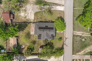901 Kimbro St, Taylor, TX 76574 - Photo 20