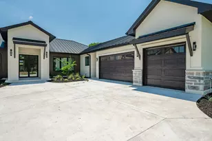 125 Stockman Dr, Dripping Springs, TX 78620 - Photo 4