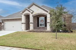 823 Dreisam, New Braunfels, TX 78130 - Photo 2