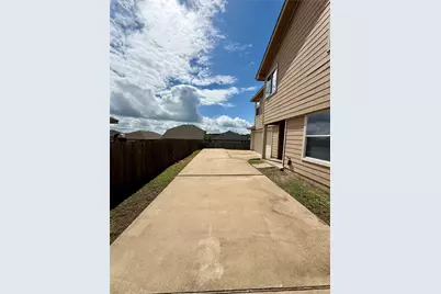 13528 Briarcreek Loop, Manor, TX 78653 - Photo 22