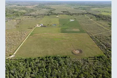 62 County Road 448, Waelder, TX 78959 - Photo 28