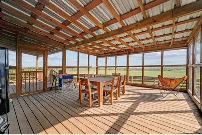 62 County Road 448, Waelder, TX 78959 - Photo 10