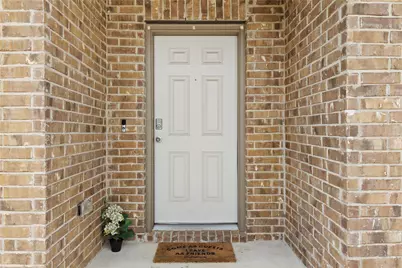 516 Arrowhead Vine Street, Leander, TX 78641 - Photo 2